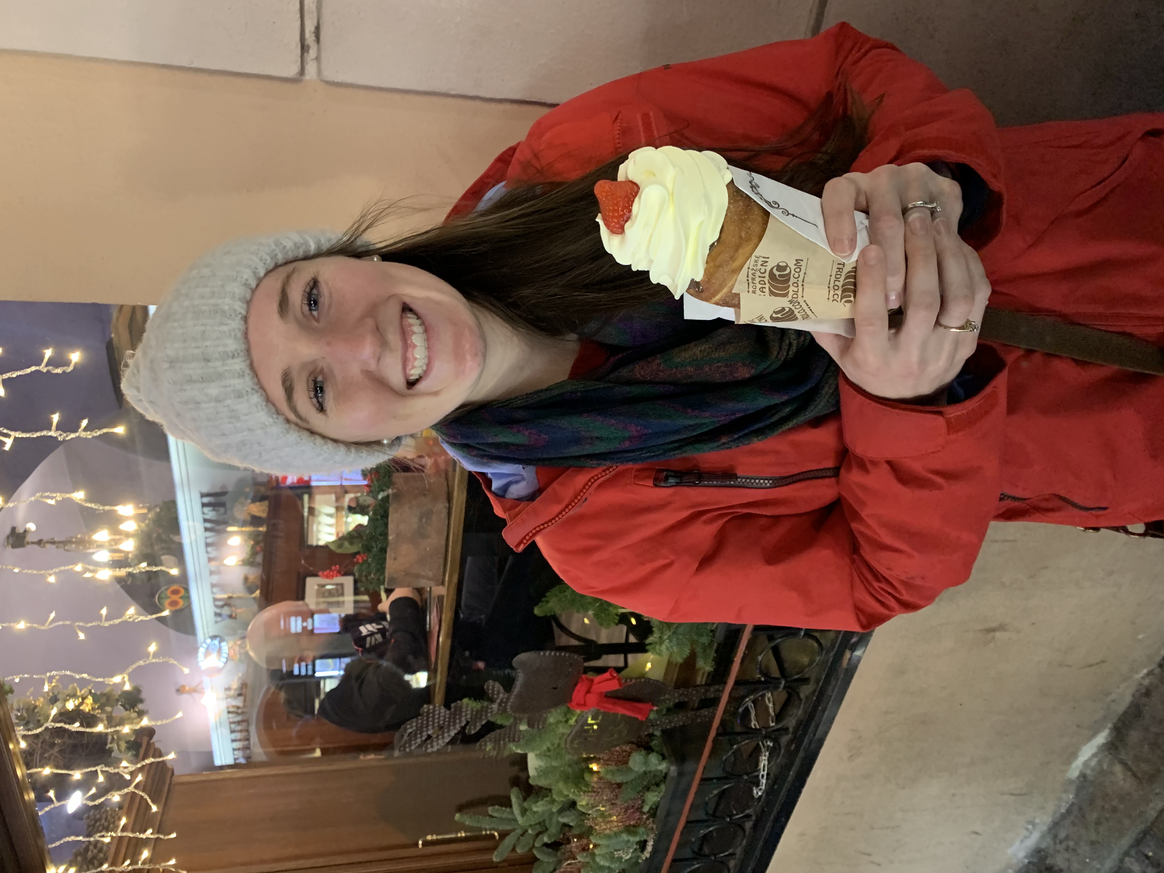 Katie with a filled chimney cake